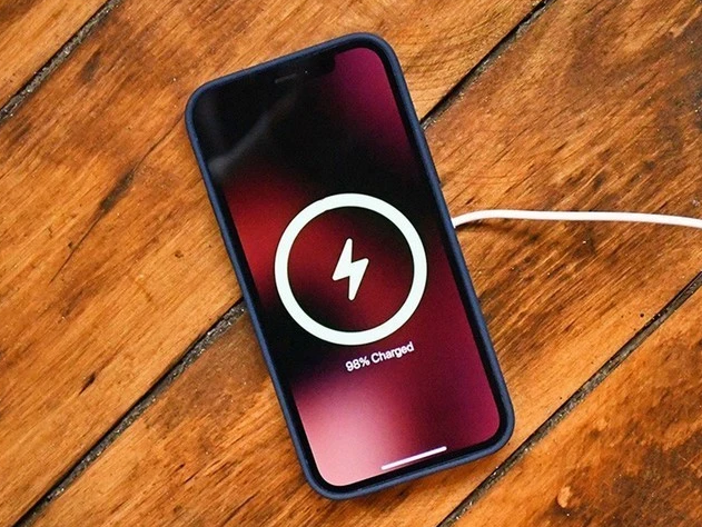 娄底苹果手机维修分享iPhone 12可以随便充电吗 